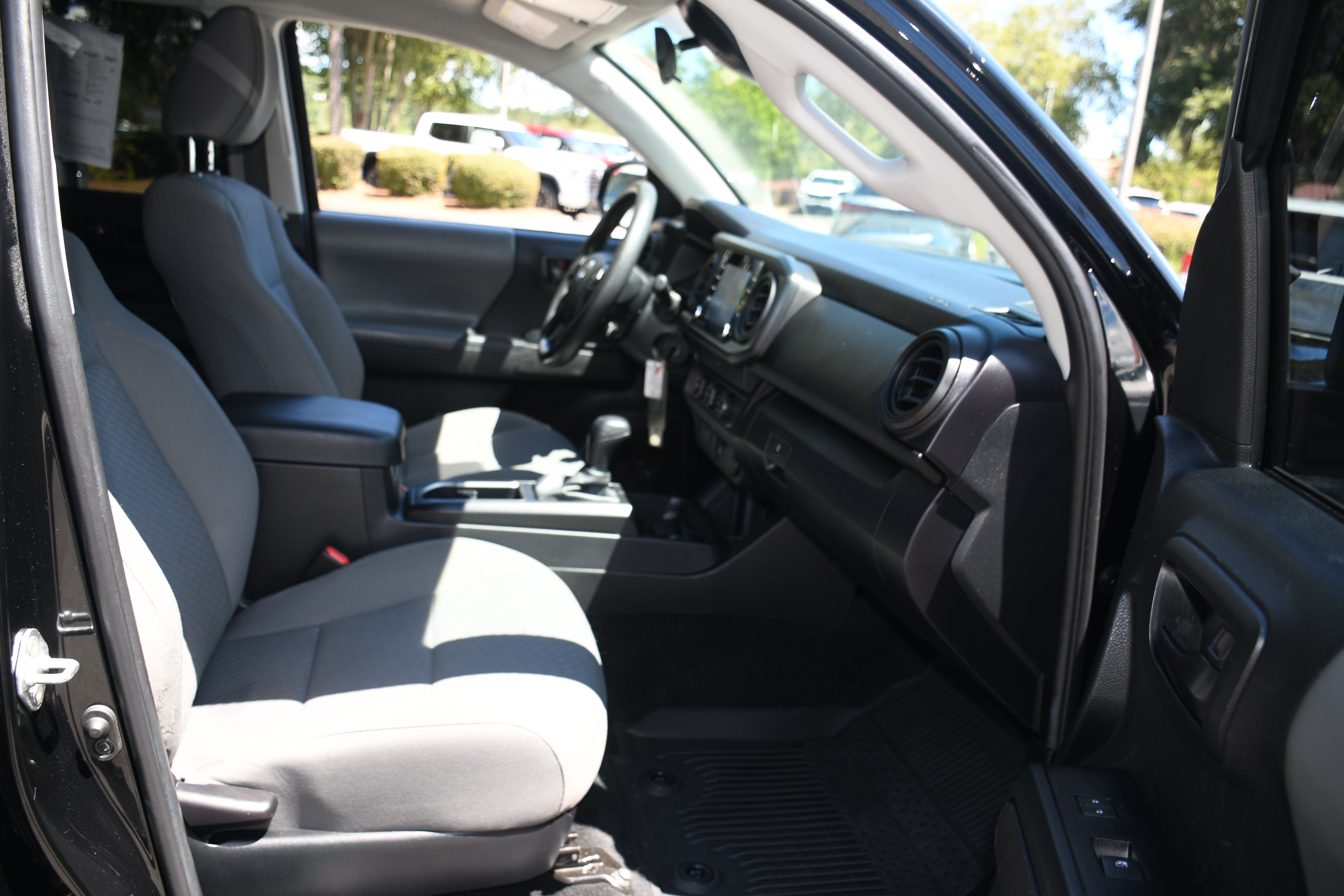 Certified 2022 Toyota Tacoma SR w/ SR Convenience Package RWD image 19