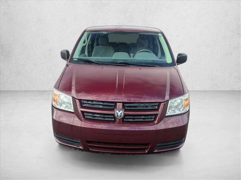 Used 2009 Dodge Grand Caravan SE image 2