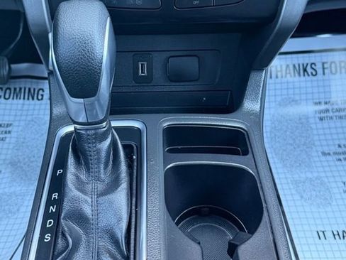 Used 2018 Ford Escape SE AWD/4WD image 17