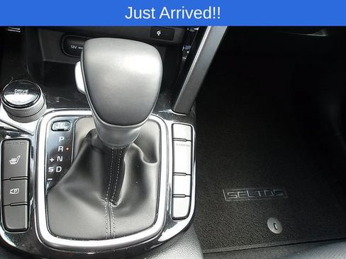 Used 2024 Kia Seltos EX AWD/4WD image 21
