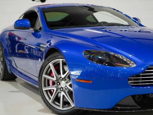 Used 2015 Aston Martin V8 Vantage image 28