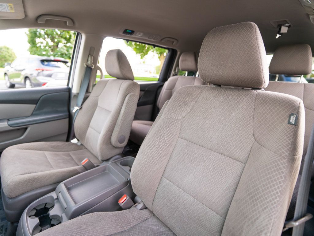 Used 2014 Honda Odyssey EX image 7