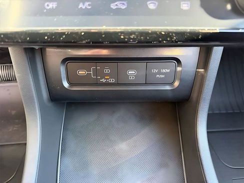 New 2026 Hyundai Tucson Blue SE image 21