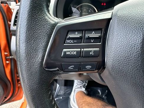 Used 2013 Subaru Crosstrek 2.0i Limited w/ Popular Pkg 2 AWD/4WD image 19