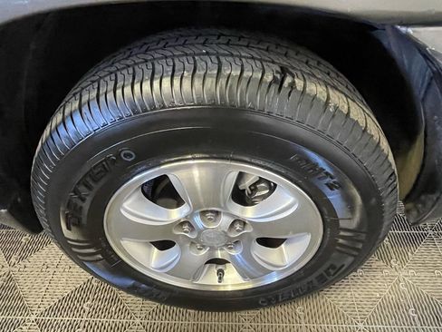 Used 2003 MAZDA Tribute ES image 11