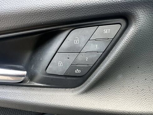 Used 2025 Chevrolet Equinox RS w/ Safety and Technology Package AWD/4WD image 26