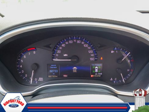 Used 2015 Cadillac SRX Luxury w/ Driver Awareness Package FWD image 7