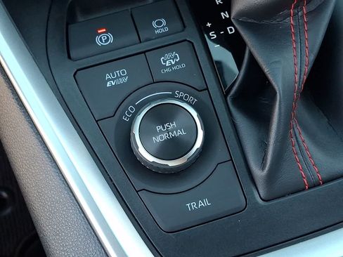Used 2023 Toyota RAV4 SE w/ Weather & Moonroof Package AWD/4WD image 28