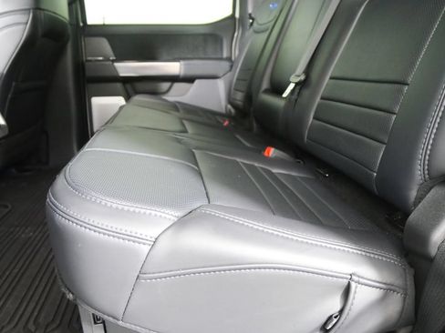 Used 2025 Ford F250 Platinum AWD/4WD image 16