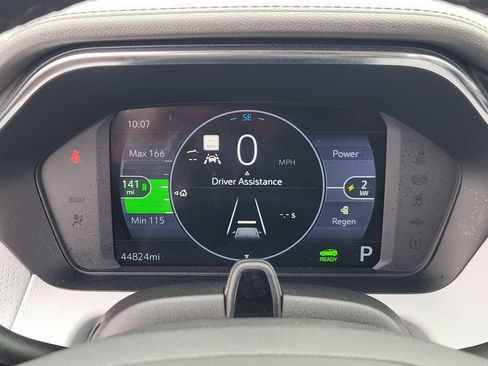 Used 2022 Chevrolet Bolt EUV Premier w/ Launch Edition FWD image 12