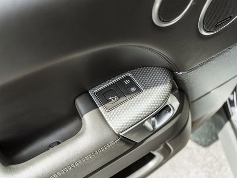 Used 2022 Land Rover Range Rover Sport HST image 33