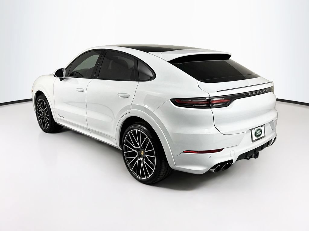 Used 2023 Porsche Cayenne Coupe AWD/4WD image 7
