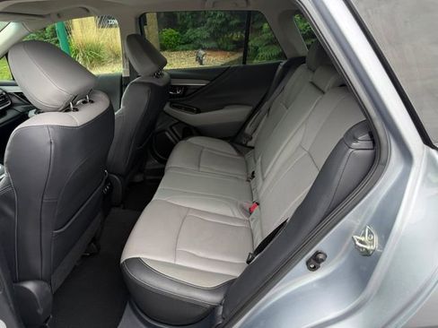 Used 2021 Subaru Outback Limited AWD/4WD image 7