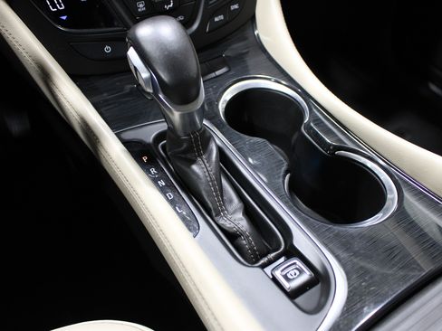 Used 2017 Buick Envision Essence image 19