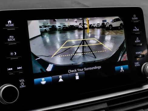 Used 2018 Honda Accord EX-L image 28