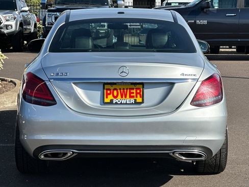 Used 2019 Mercedes-Benz C 300 4MATIC Sedan image 5