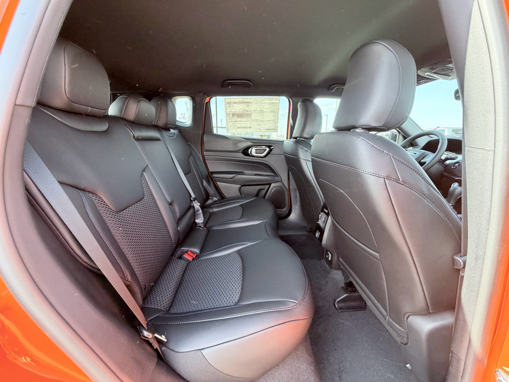 New 2026 Jeep Compass Latitude AWD/4WD image 23