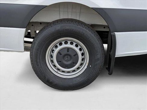 New 2025 Mercedes-Benz Sprinter 2500 image 10