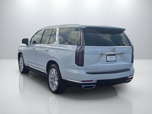 Used 2026 Cadillac Escalade Luxury w/ Touring Package RWD image 8