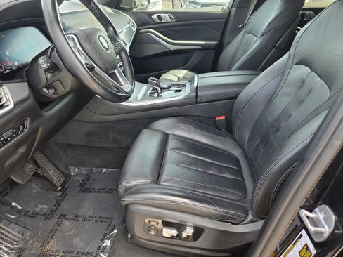 Used 2021 BMW X5 sDrive40i w/ Premium Package RWD image 12