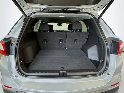 Used 2021 Chevrolet Equinox LT FWD image 24