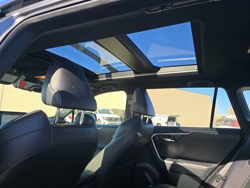 Used 2019 Toyota RAV4 XSE image 14