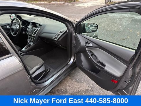Used 2014 Ford Focus SE image 9