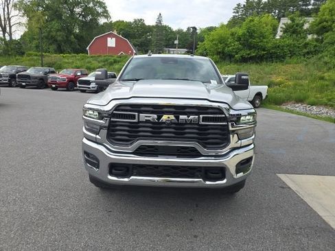 Certified 2026 RAM 2500 Big Horn AWD/4WD image 2