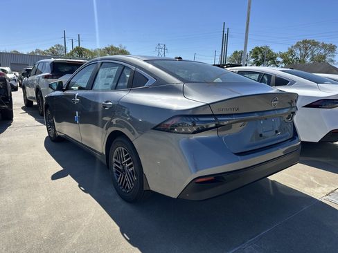 New 2026 Nissan Sentra SV FWD image 2