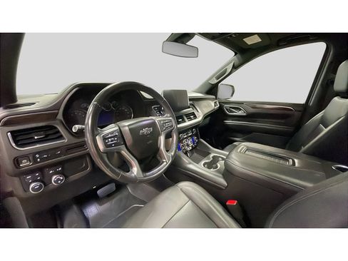 Used 2021 Chevrolet Tahoe Z71 w/ Rear Media and Nav Package AWD/4WD image 11
