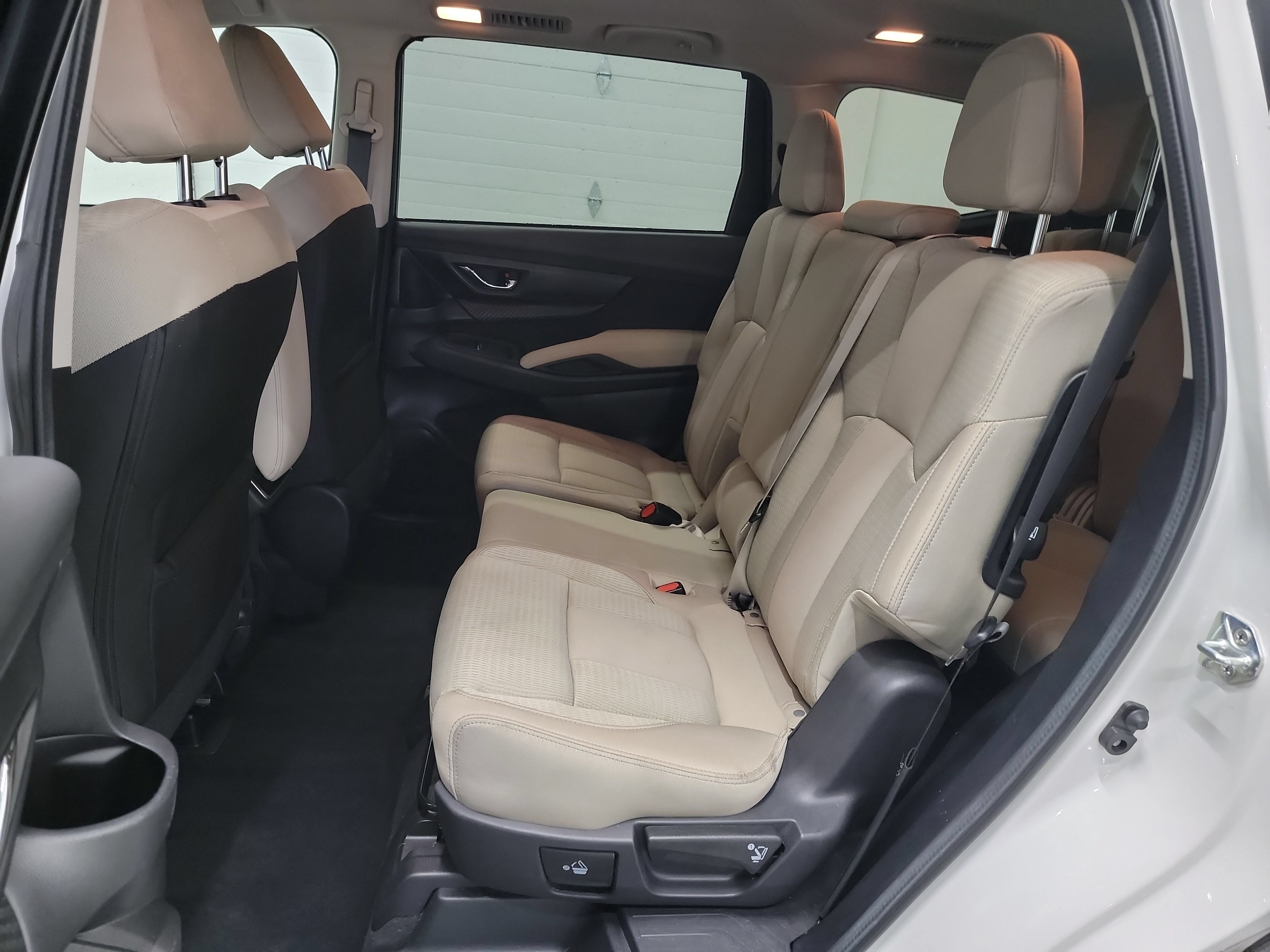 Used 2023 Subaru Ascent Premium w/ Convenience Package AWD/4WD image 27
