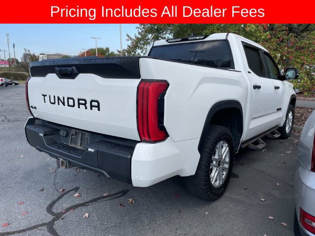 Used 2022 Toyota Tundra SR5 w/ SR5 Convenience Package AWD/4WD image 9