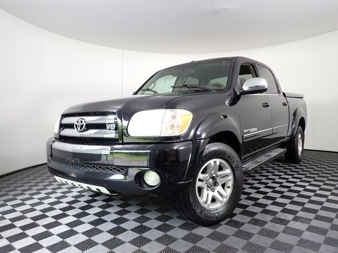 Used 2005 Toyota Tundra SR5 AWD/4WD image 2