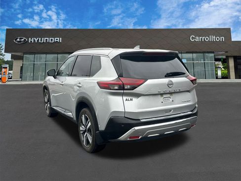 Used 2023 Nissan Rogue Platinum w/ Platinum Premium Package image 7