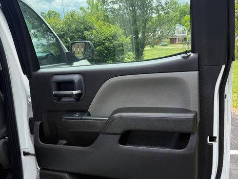 Used 2018 Chevrolet Silverado 2500 W/T w/ WT Convenience Package AWD/4WD image 16