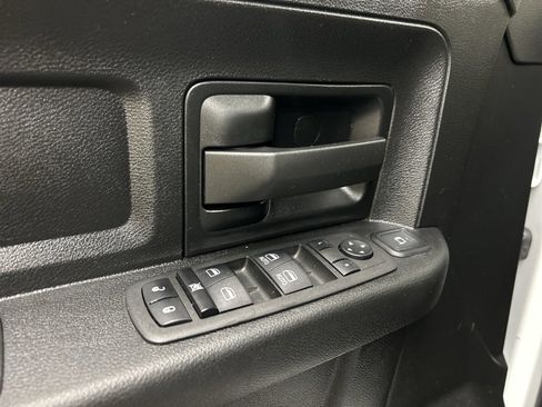 Used 2023 RAM 2500 Tradesman w/ Chrome Appearance Group image 25