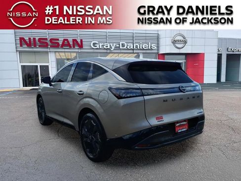 Certified 2025 Nissan Murano Platinum w/ Cargo Package image 6