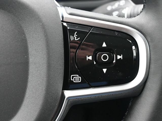 New 2026 Volvo XC90 B6 Plus w/ Protection Package Premier AWD/4WD image 22