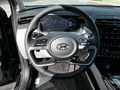 New 2024 Hyundai Tucson Limited image 18