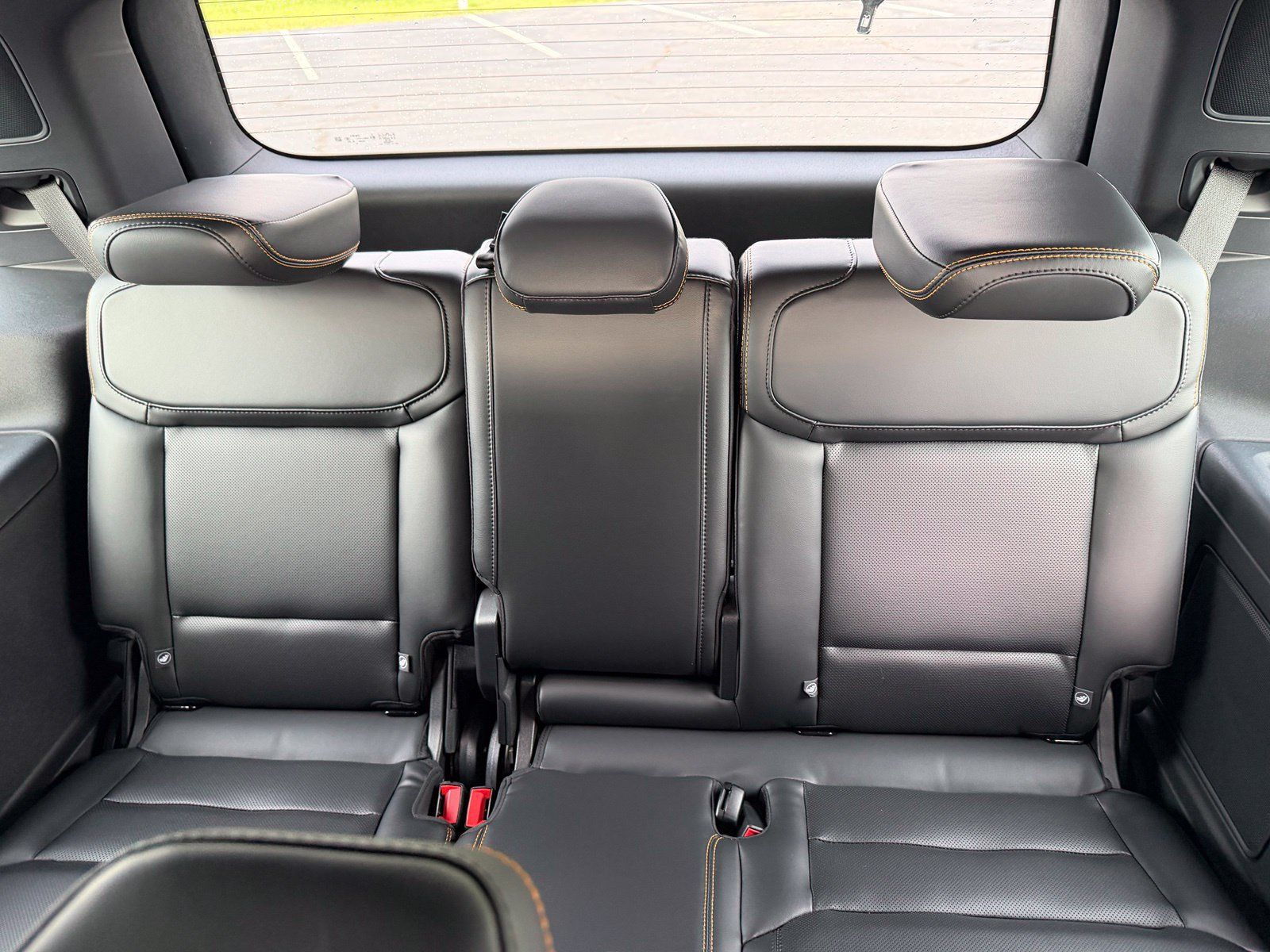 Used 2025 Ford Expedition Tremor AWD/4WD image 15