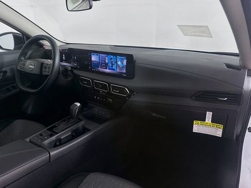 New 2026 Nissan Sentra SV image 29