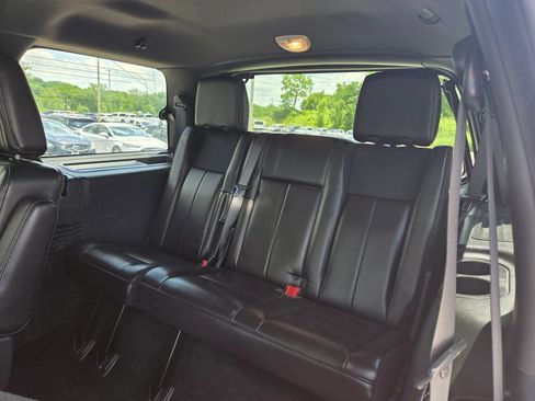 Used 2013 Ford Expedition Limited AWD/4WD image 17