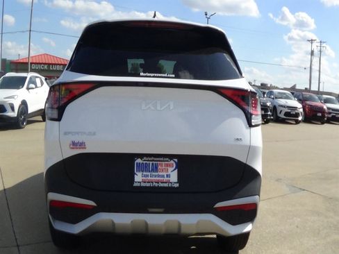 Used 2025 Kia Sportage LX AWD/4WD image 7