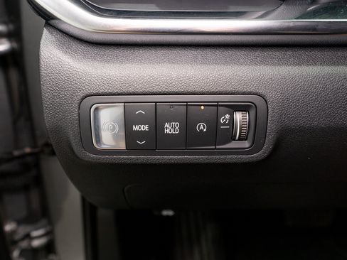 Used 2026 GMC Terrain Elevation w/ Elevation Premium Package FWD image 28