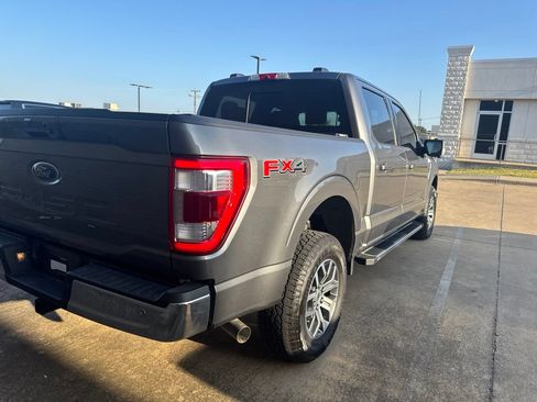 Used 2022 Ford F150 Lariat w/ FX4 Off-Road Package AWD/4WD image 5