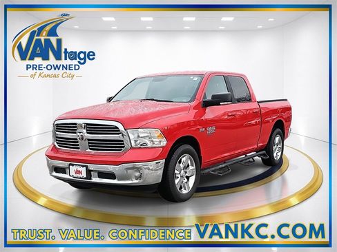 Used 2019 RAM 1500 Big Horn image 1