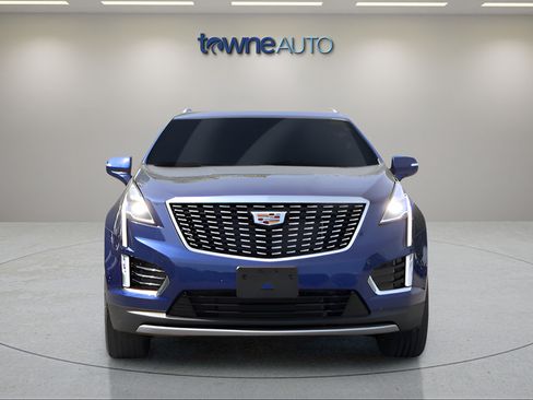 Used 2023 Cadillac XT5 Premium Luxury w/ Technology Package AWD/4WD image 8