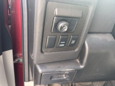 Used 2008 Nissan Rogue S AWD/4WD image 8