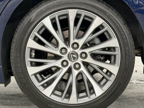 Used 2020 Lexus ES 350 w/ Premium Package image 11