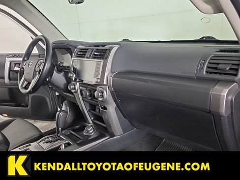 Certified 2023 Toyota 4Runner SR5 Premium w/ Moonroof Package AWD/4WD image 22